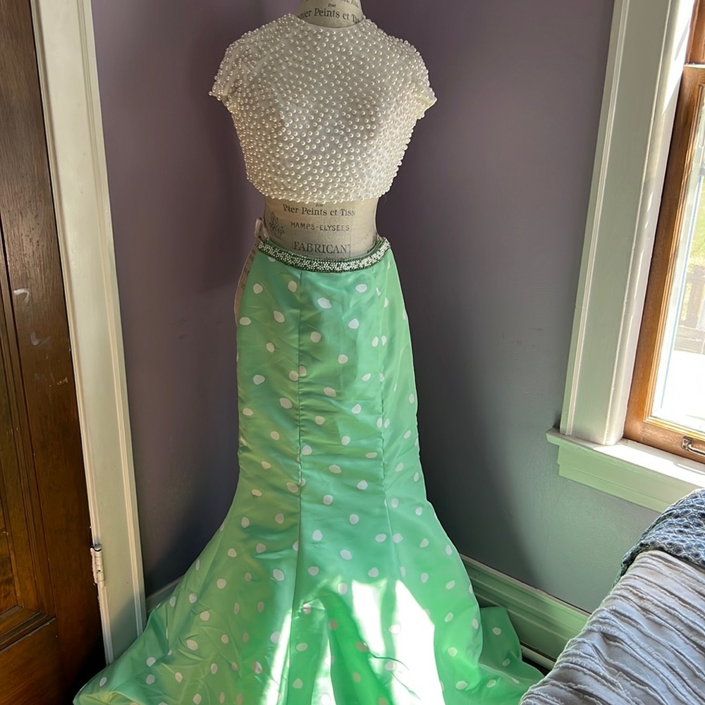 Sherri hill prom dress size 0